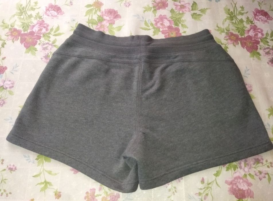 Шорти жіночі, продам