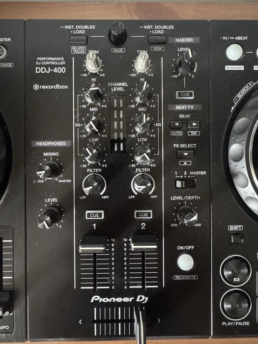 Pioneer DJ DDJ-400  kontroler djski konsola