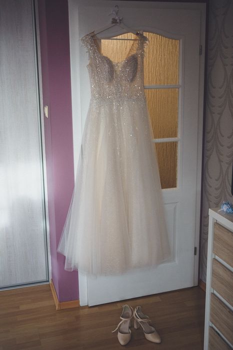 Suknia ślubna Antra 38/40 cekiny z cekinami świecąca błyszcząca Wolszt