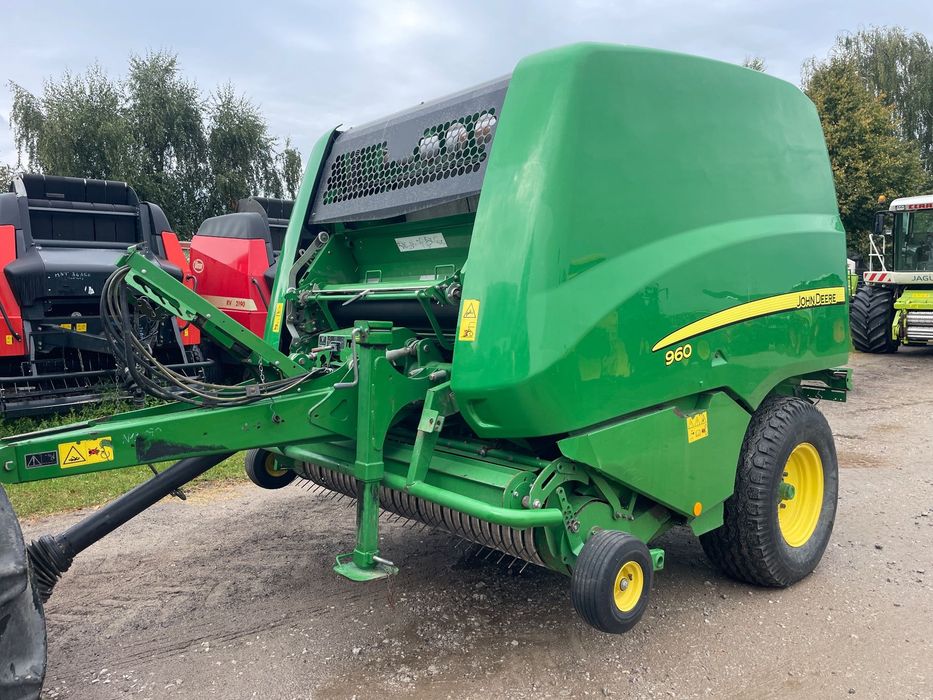 John Deere 960