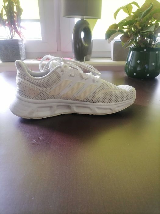 Buty młodzieżowe Adidas