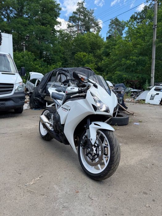 Honda CBR1000RR.