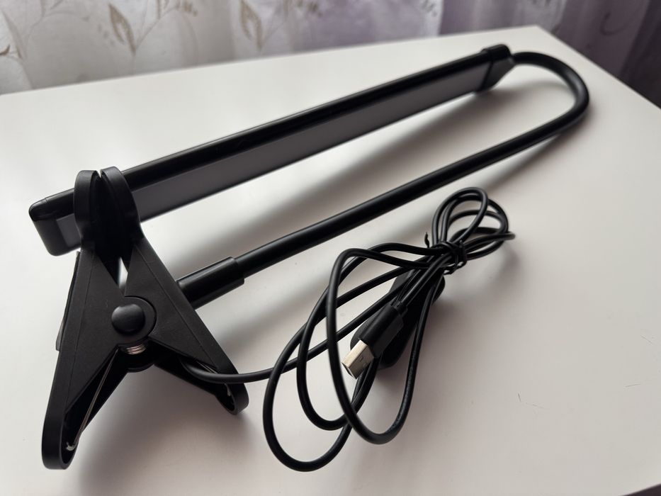 Настільна лампа Berger 1043-TL-10 Black LED 10 Вт 4000K