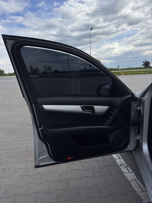 MERCEDES-BENZ C 200 CDI 2010 VIN WDD2040011A441732 фото оголошення 12 з 24