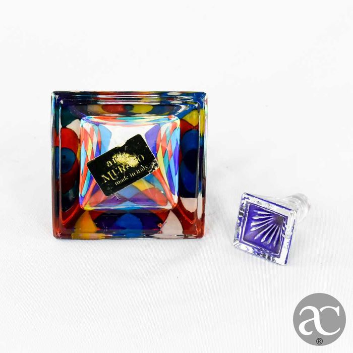 Frasco de perfume em vidro de Murano, pintado à mão