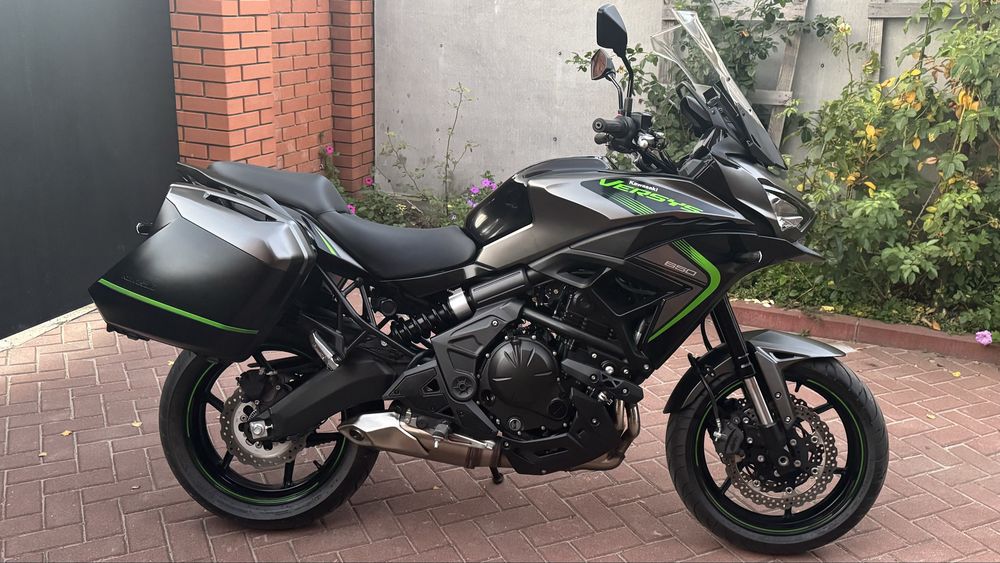 Kawasaki VERSYS 650A 2025 рік