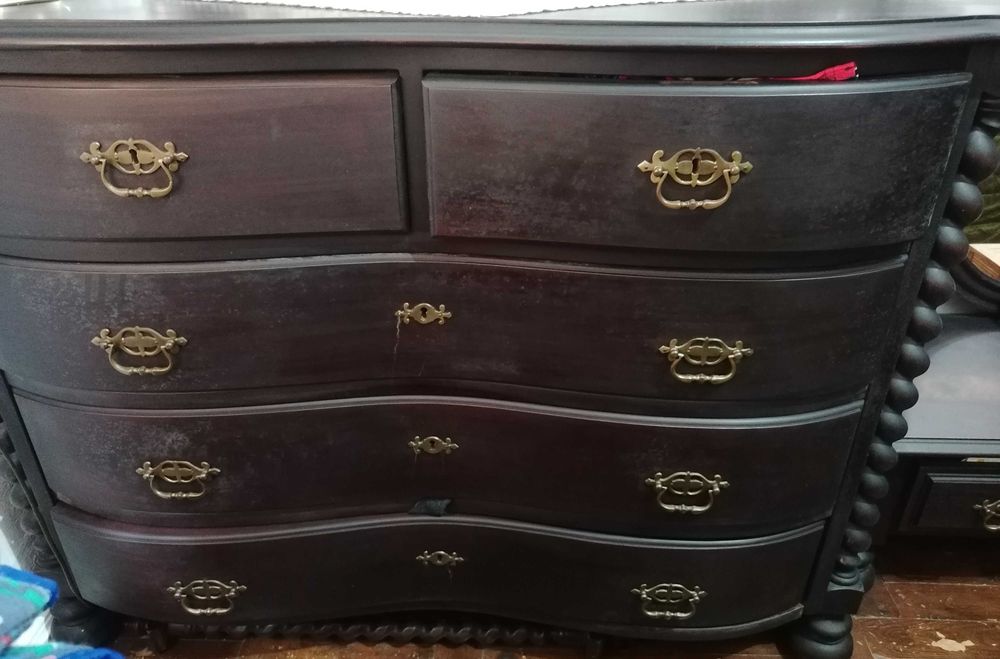 mobilia de quarto antiga (birlos)