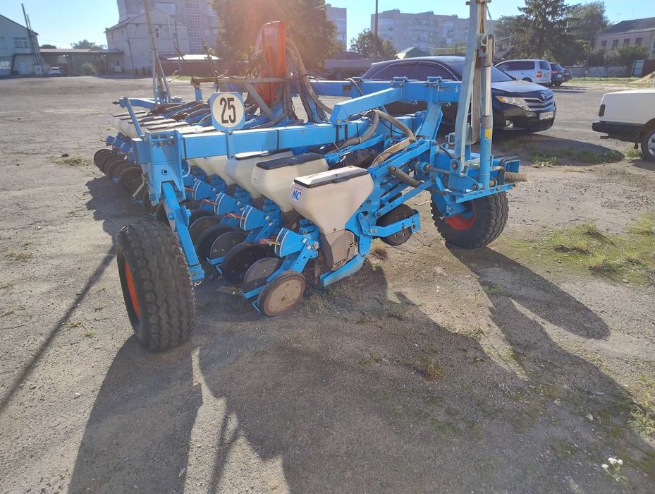 Сівалка MONOSEM NC B-12R