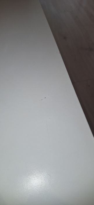 Biurko Alex IKEA – białe, nowoczesne, z dwiema szufladami