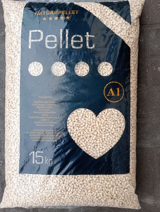 Pellet kl.A1 sosnowy