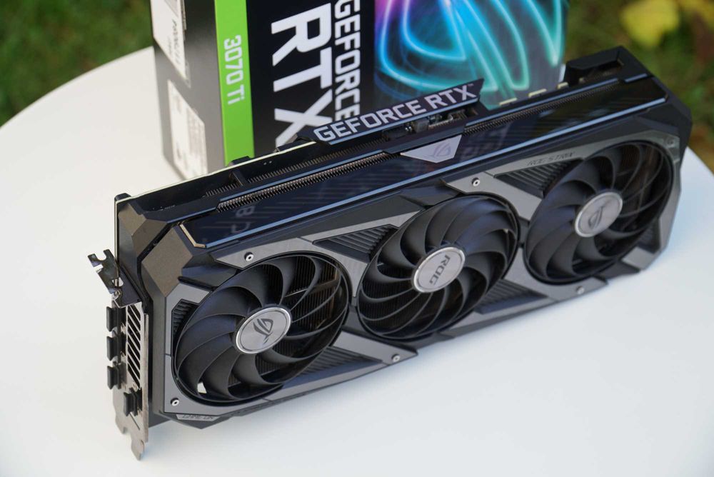 【即日出荷】ROG Strix GeForce RTX 3070Ti ROG-STRIX-RTX3070-O8G-V2-GAMING | ビデオカード | ROG Japan
