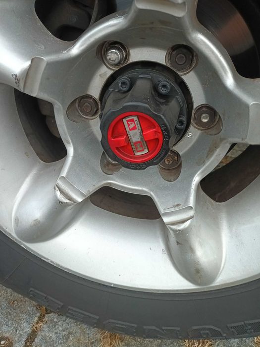 Nissan terrano 2.7 td