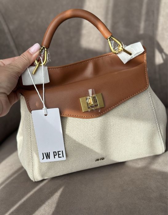 Jw pei lucia оригінал