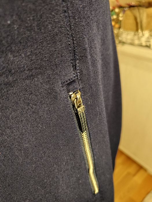 Sukienka princeska granatowa rozm. 40. Produkt z USA