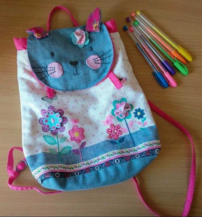 Mochila gato para criança