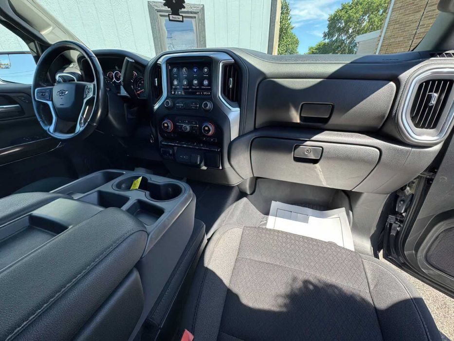 Chevrolet Silverado 1500      2021