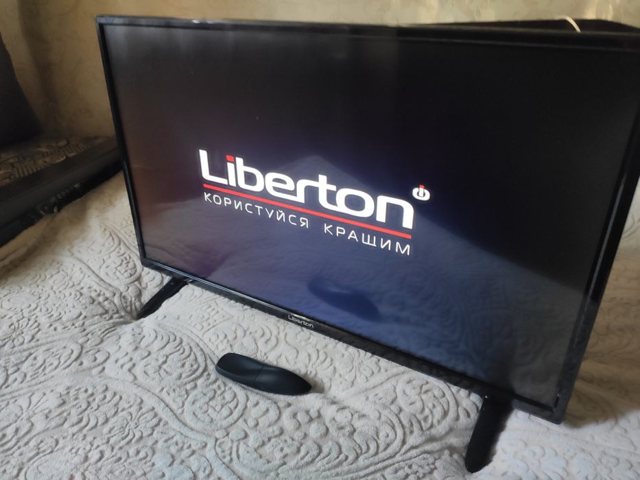 Телевізор смарт 32