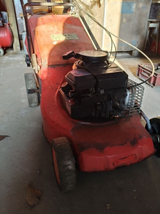 Kosiarka spalinowa do trawy