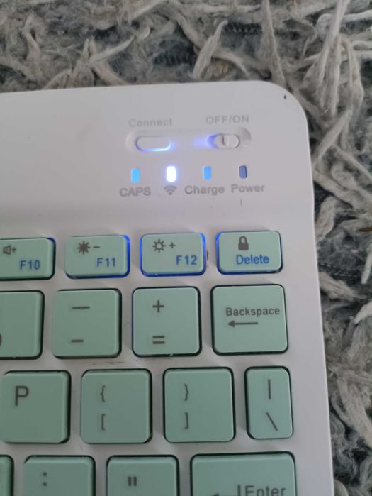 Ultra cienka klawiatura bezprzewodowa komputer Bluetooth laptop SLIM