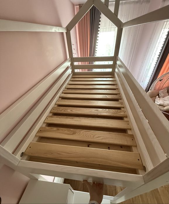 Двоярусне ліжко-будиночок з ясена, ортопедичний матрац