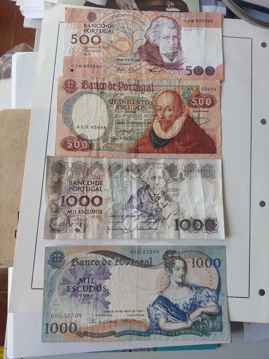 Notas de Escudos Antigas