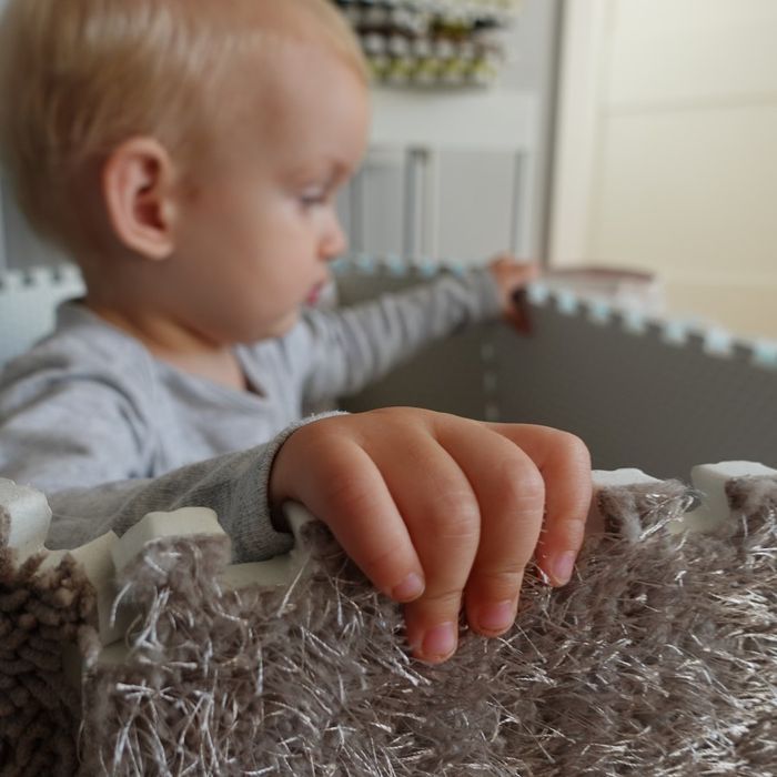 puzzle piankowe z dywanem SHAGGY szary