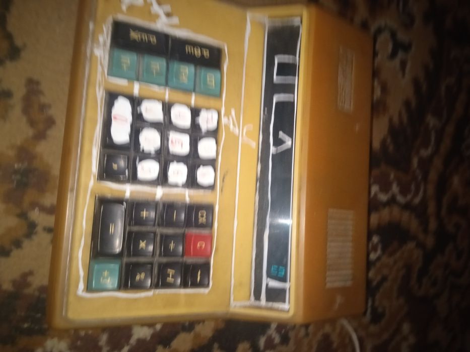 Продам калькулятор