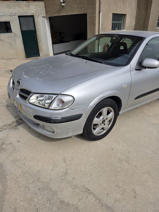 Nissan Almera 2.2
