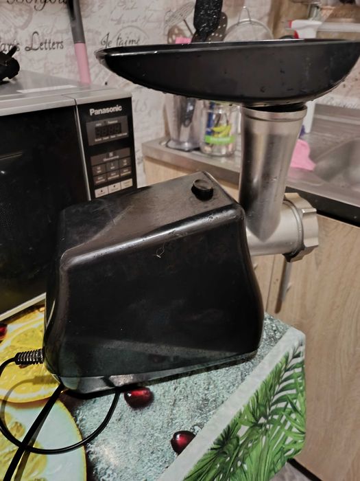 М'ясорубка scarlett