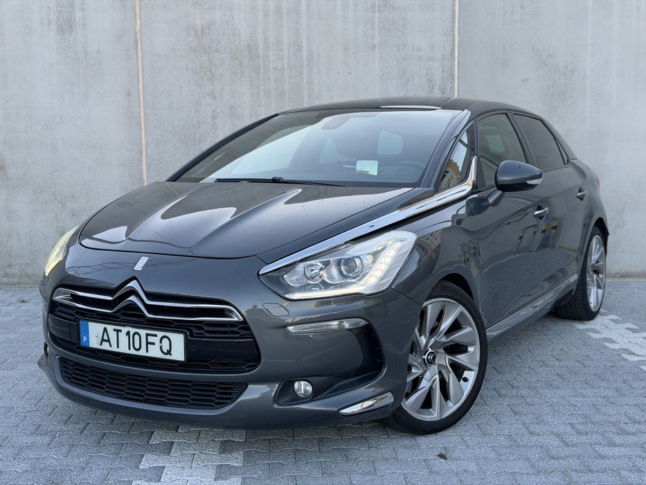 Citroën DS5 Sport Chic 1.6 THP 200cv | FULL EXTRAS | 19” | — photo 2