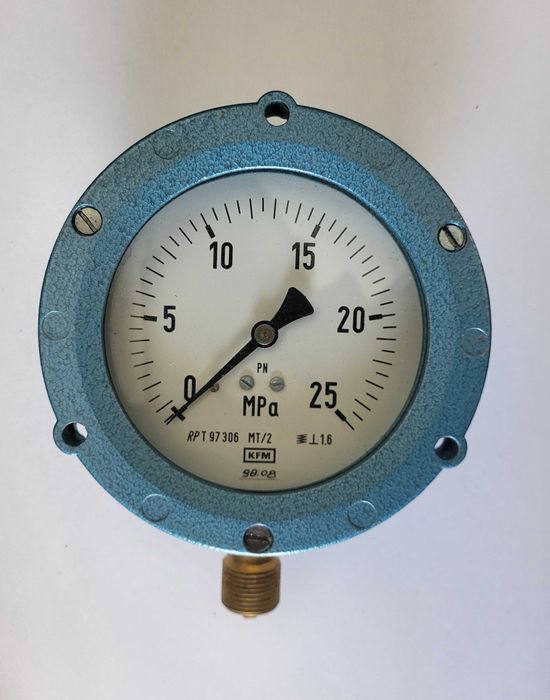 Manometr industrialny stary 100 mm 1/2" 25 MPa KFM