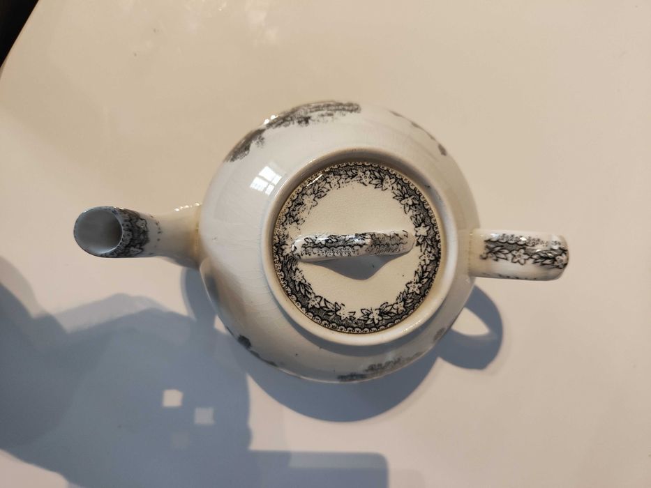 Bule | Motivo Estátua | Real Fábrica de Sacavém | 1886