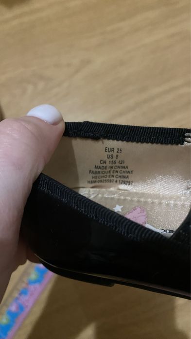 Туфлі для дівчинки