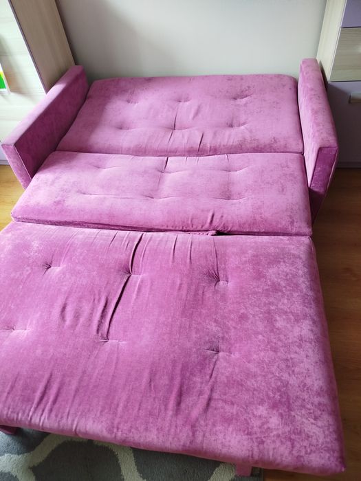Sprzedam łóżko sofę
