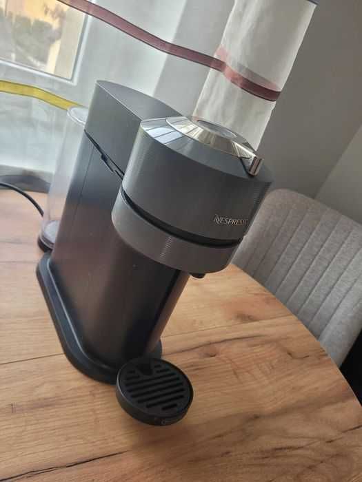 Ekspres kapsułkowy Nespresso Vertuo Next