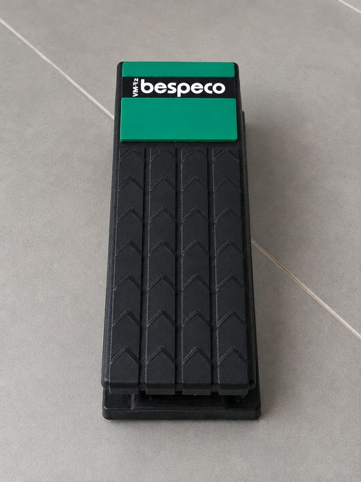 Pedal de Volume Bespeco VM12 guitarra baixo teclas...