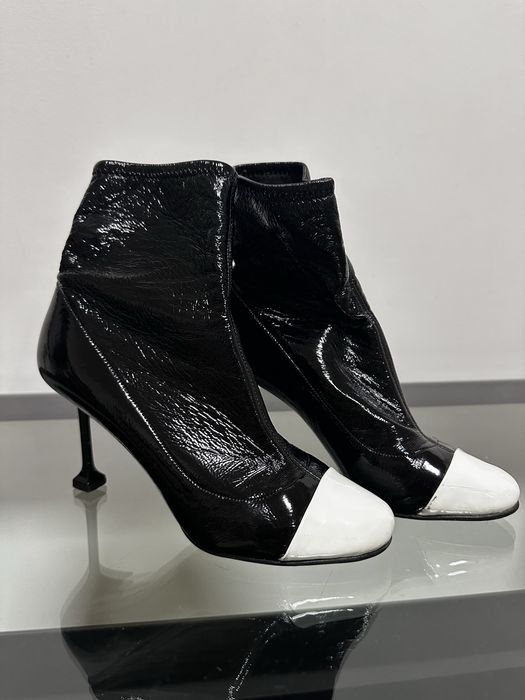 Напівсапожки лакові Miu miu