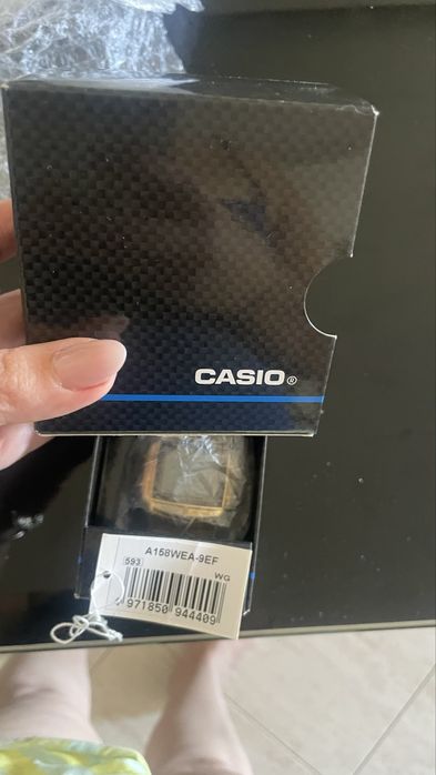 Relogio casio  dourado