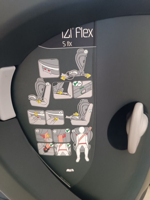 Cadeira auto BeSafe iZi Flex S FIX com ISOFIX – 15–36 kg