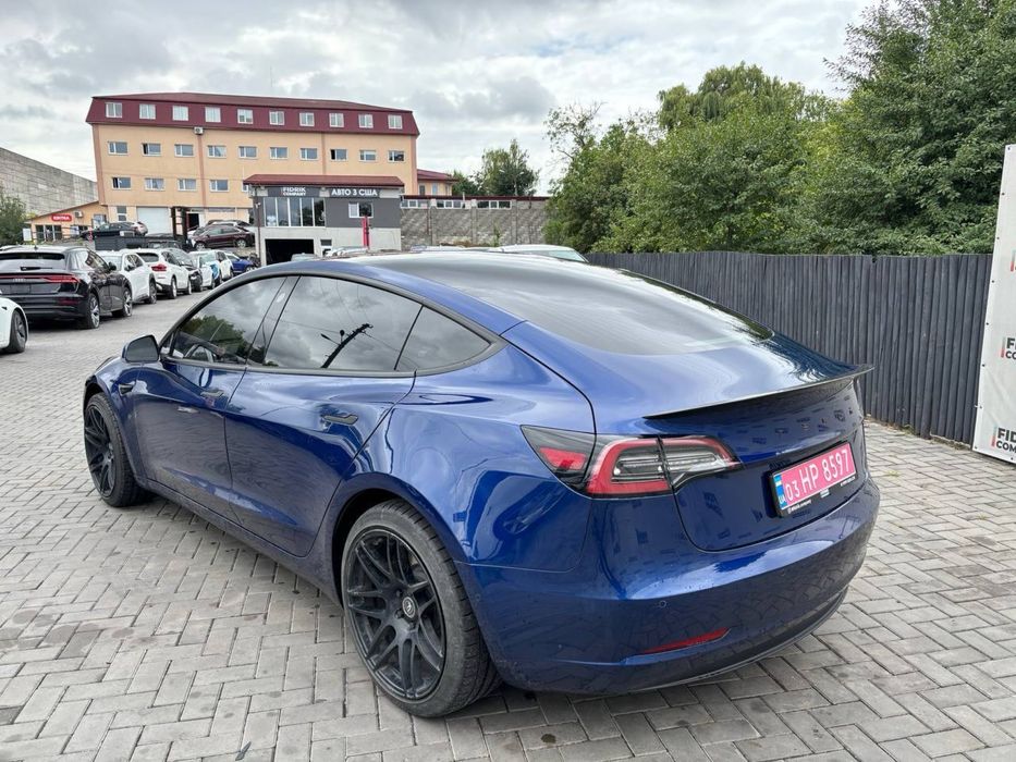 Tesla Model 3 standart