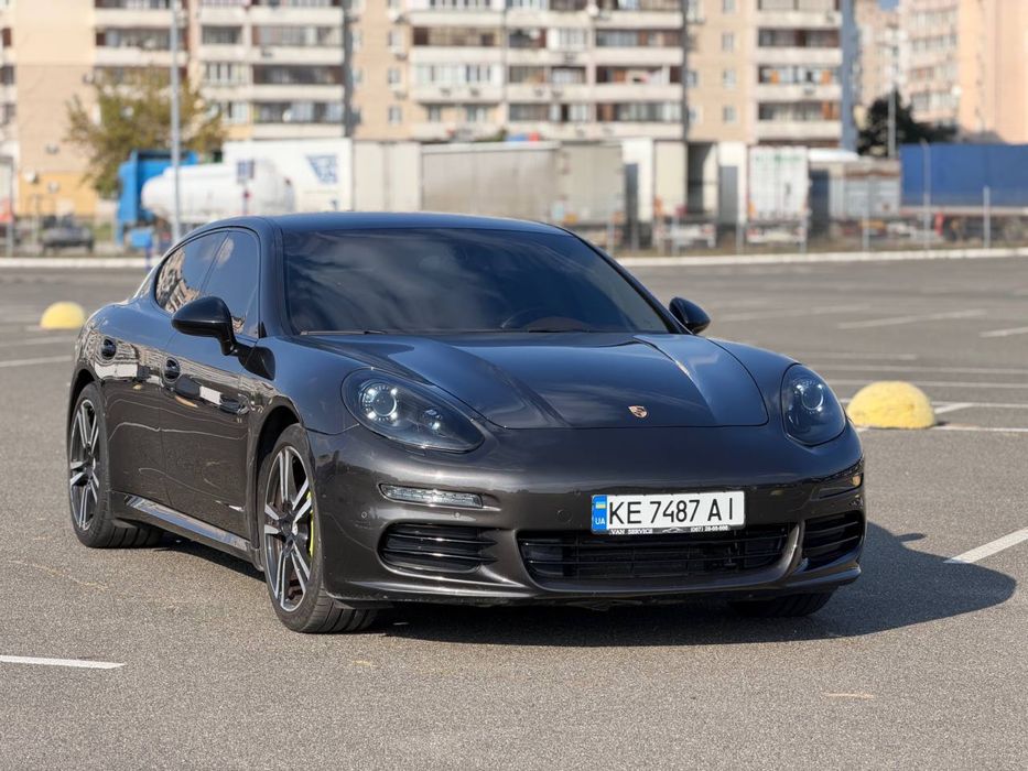Porsche Panamera 4 2013 3.6