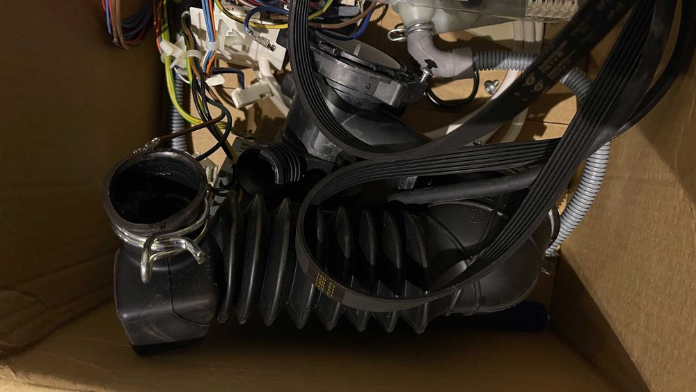 pralko suszarka indesit na czesci