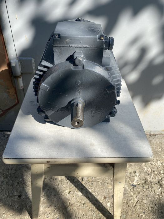 Електродвигун асинхронний