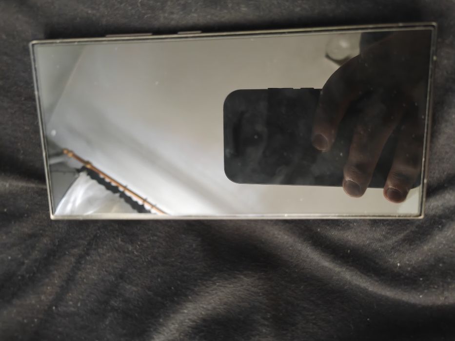 Samsung Galaxy S24 ULTRA
