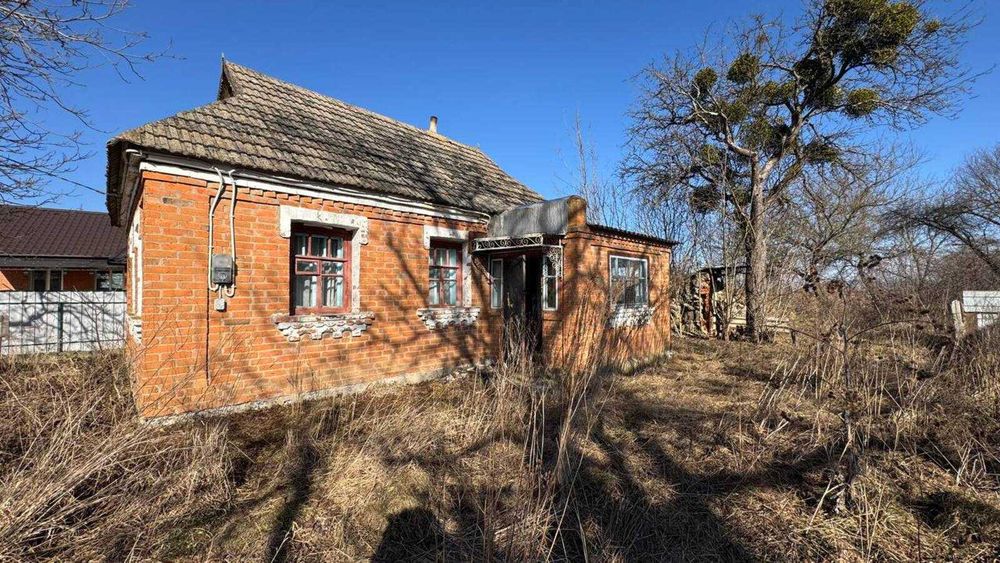 Продам будинок з великою ділянкою в Слободі Дашковецька