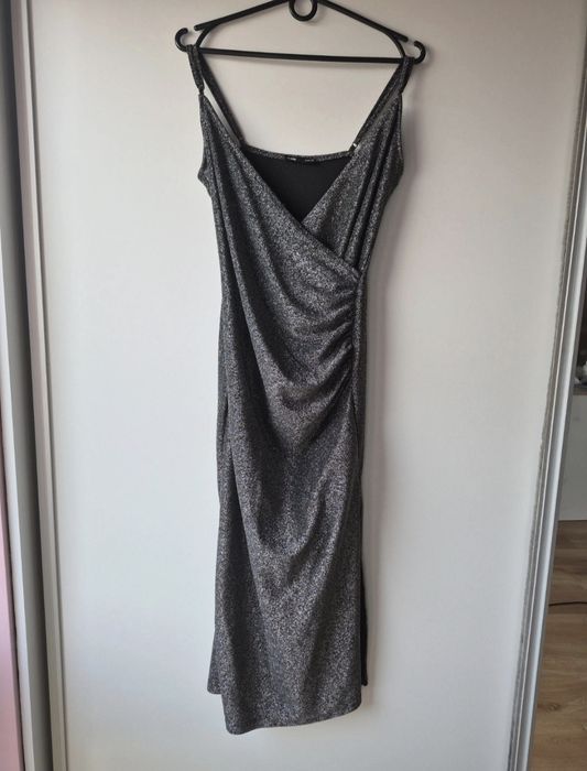 Elegancka sukienka