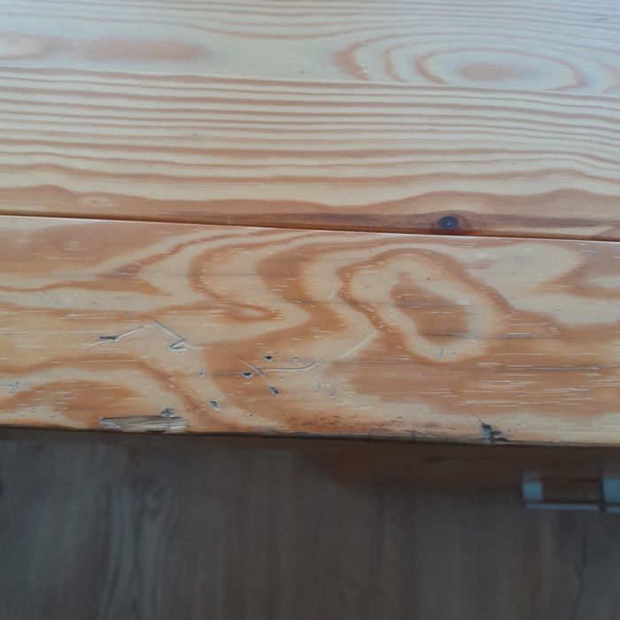 Biurko sosnowe z szufladami