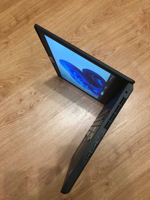 Lenovo ThinkPad P50s (15.6" / і7 / SSD 256Гб / 8Гб / GPU 2Гб )