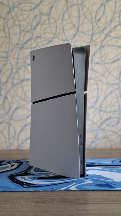Playstation 5 slim, digital