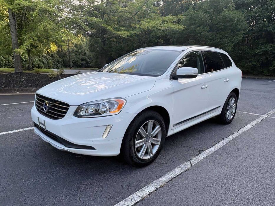 Volvo XC60      2016